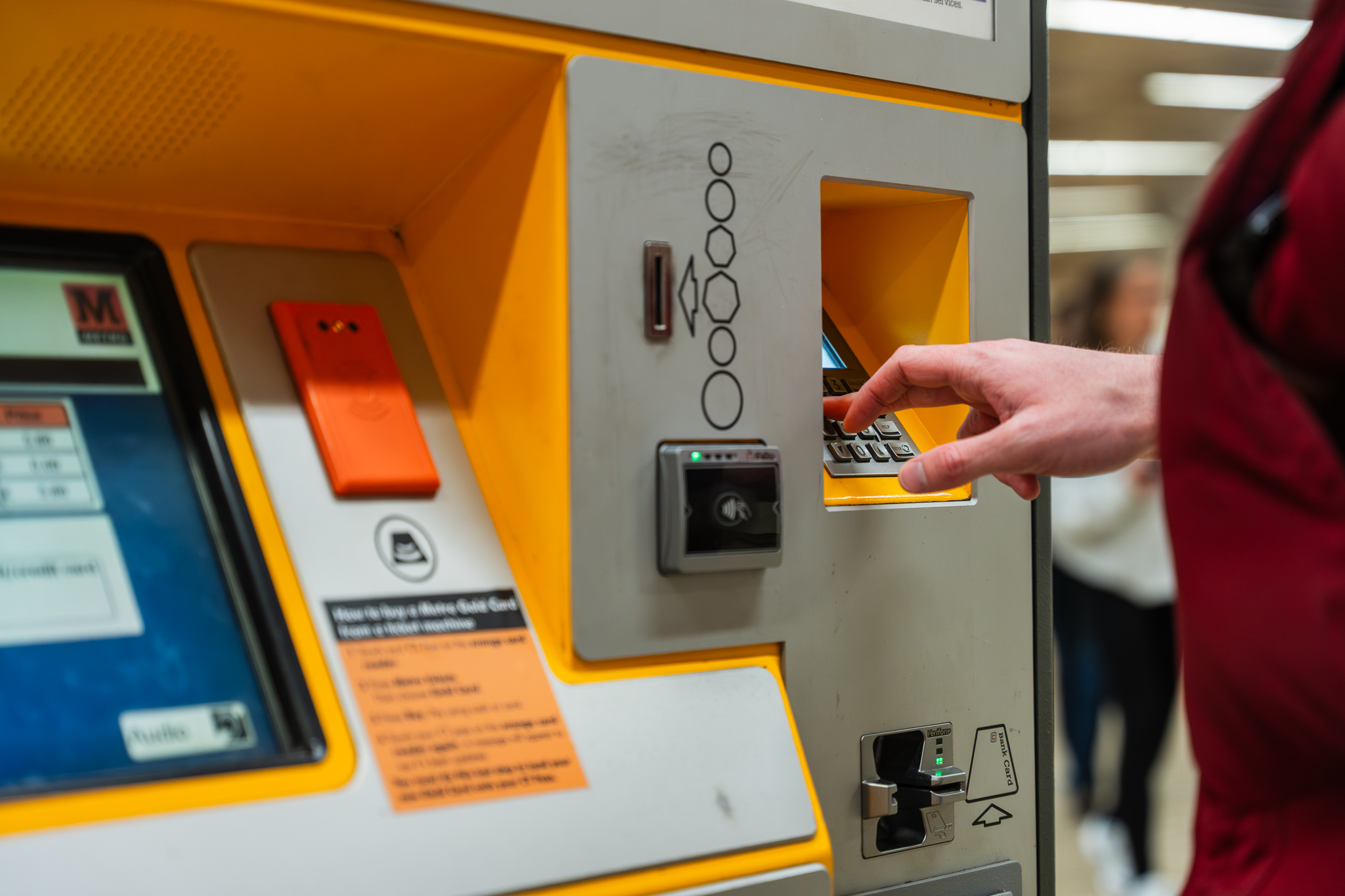 A Tyne and Wear Metro uses a ticket machine