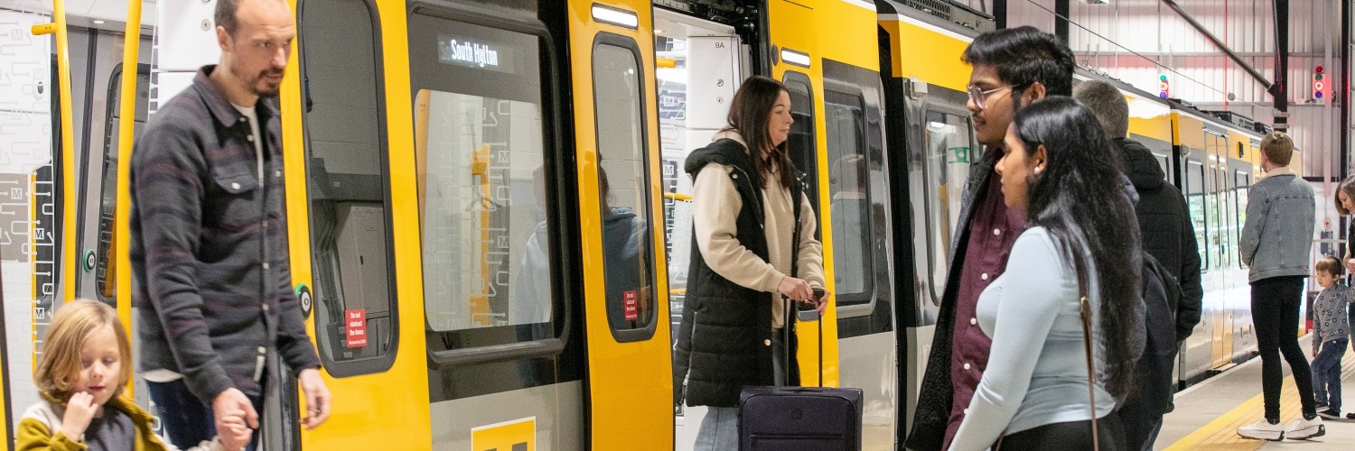 Metro customers boarding