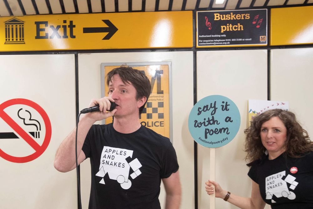 Metro buskers